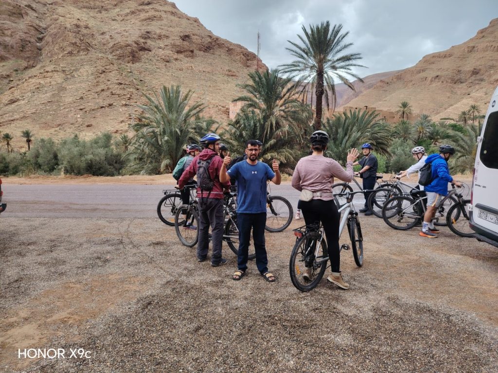 4b57341f-6755-4ab1-af6a-2fd3f2eea569-1024x768 Randonnée à VTT dans l’oasis de Toudgha : une immersion inoubliable entre nature et culture