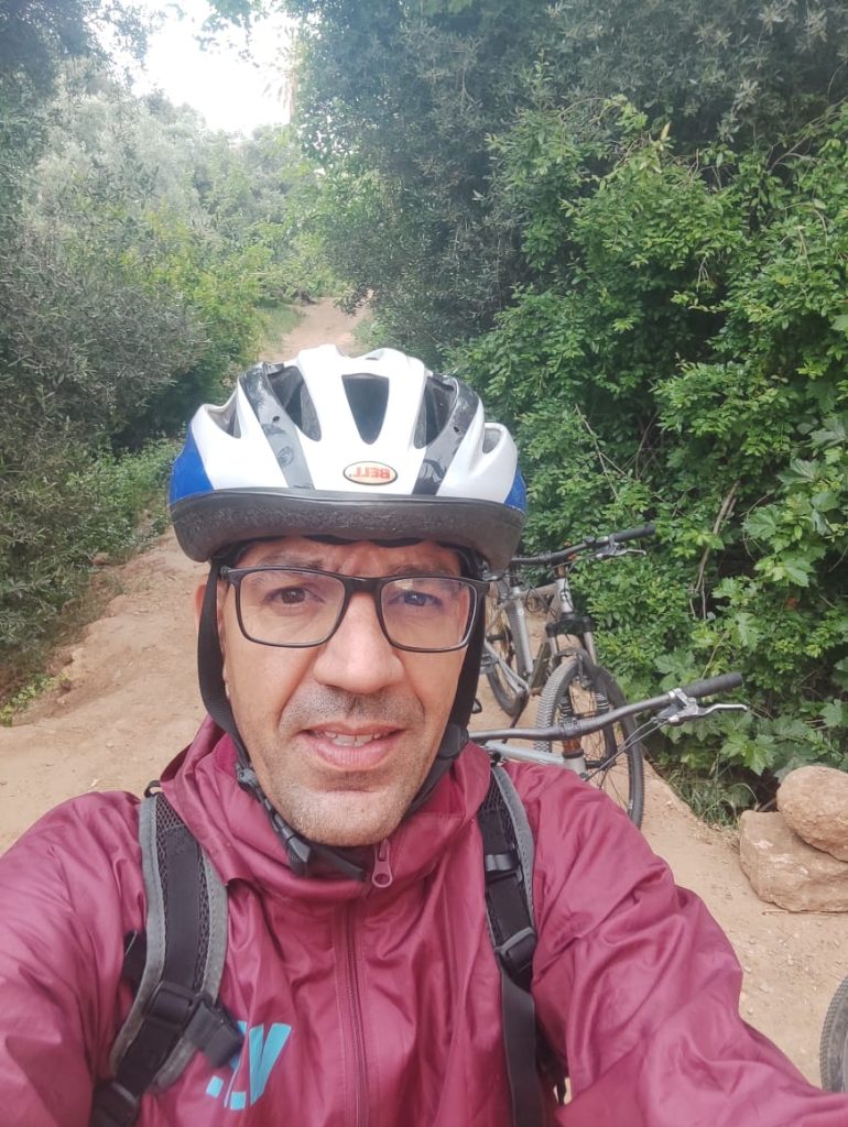 7465b940-9074-43da-8fcb-47d8587a4466-770x1024 Randonnée à VTT dans l’oasis de Toudgha : une immersion inoubliable entre nature et culture